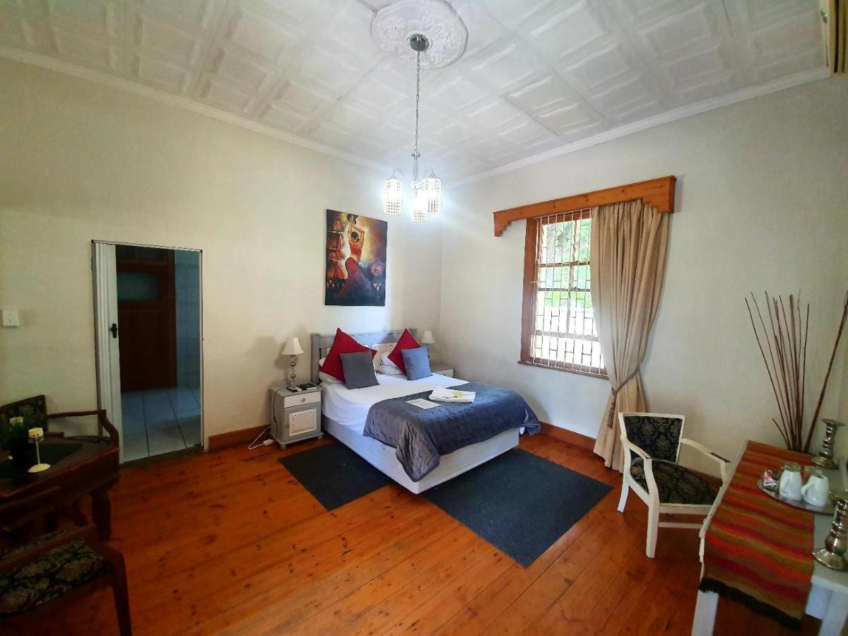 Castello Guesthouse Vryburg Екстер'єр фото